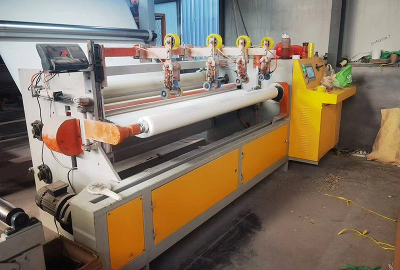 Waarom kiezen voor een productielijn voor waterdichte membranen van polyvinylchloride (PVC) voor moderne bouwprojecten?