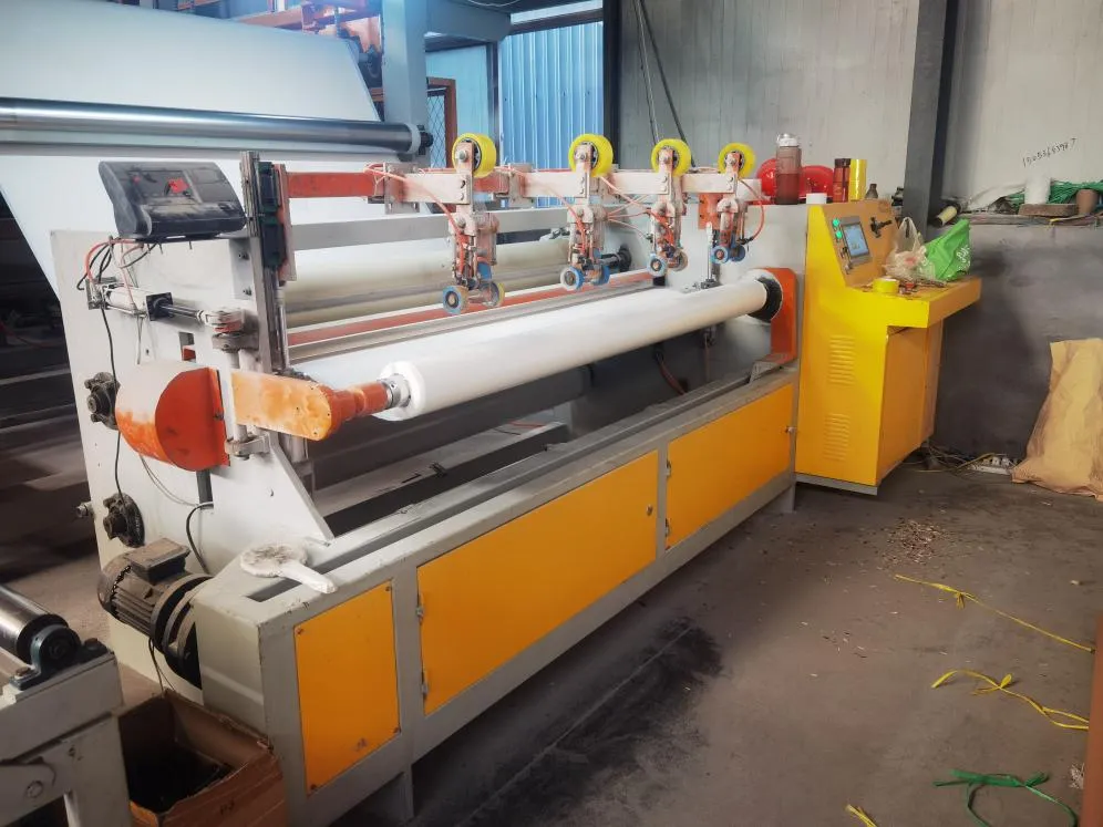 TPO en intern versterkte TPO waterdichte membraanproductielijn